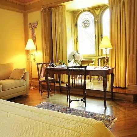 酒店 Chateau De La Treyne 4*