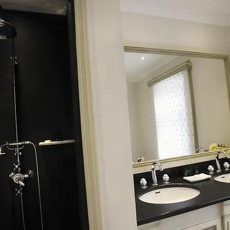 Hotel Chateau De La Treyne