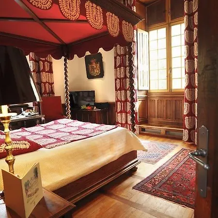 Chateau De La Treyne 4*