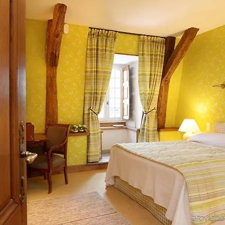 Chateau De La Treyne 4*