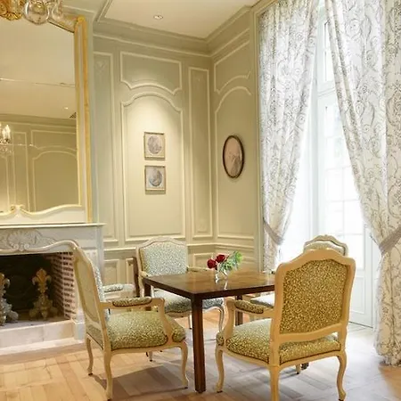 Chateau De La Treyne