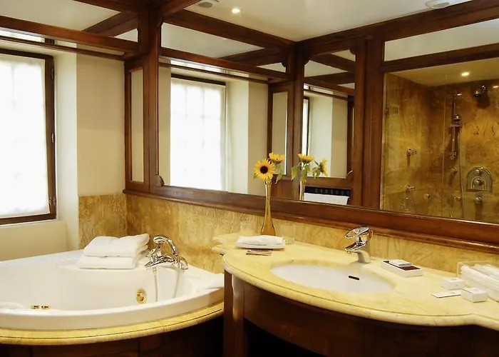 Chateau De La Treyne Hotel