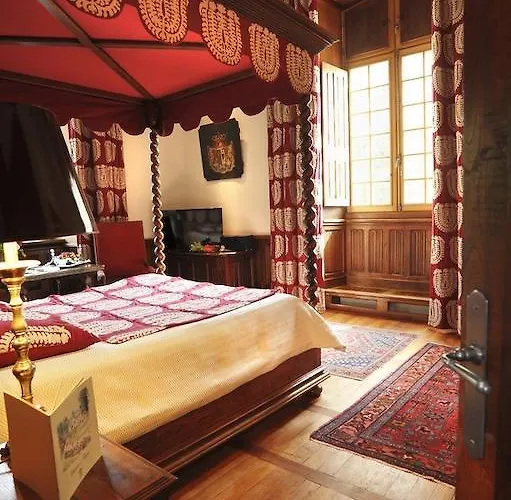 Chateau De La Treyne 4*