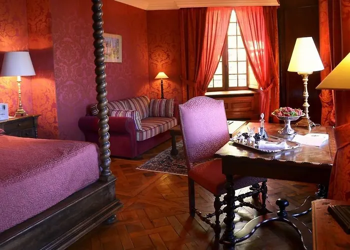 Chateau De La Treyne 4*