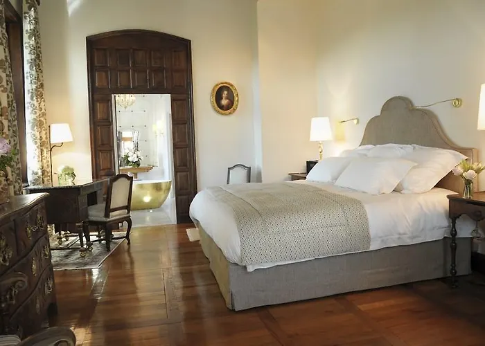 Chateau De La Treyne Hotel 4*