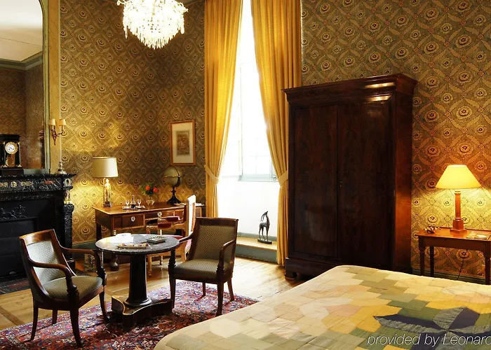 Chateau De La Treyne 4* Lacave (Lot)