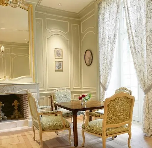 Chateau De La Treyne