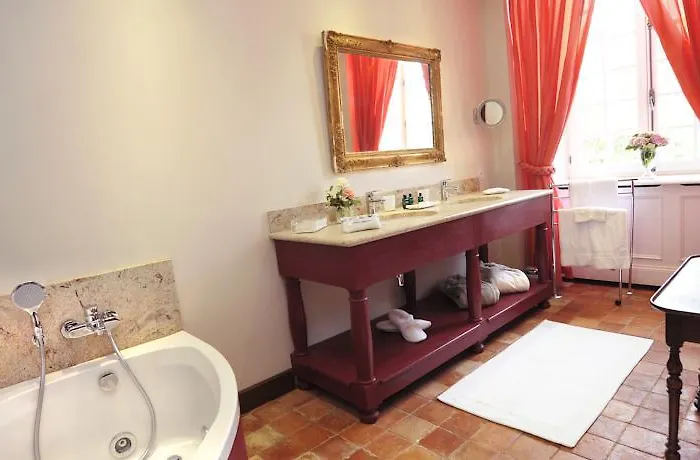 Chateau De La Treyne